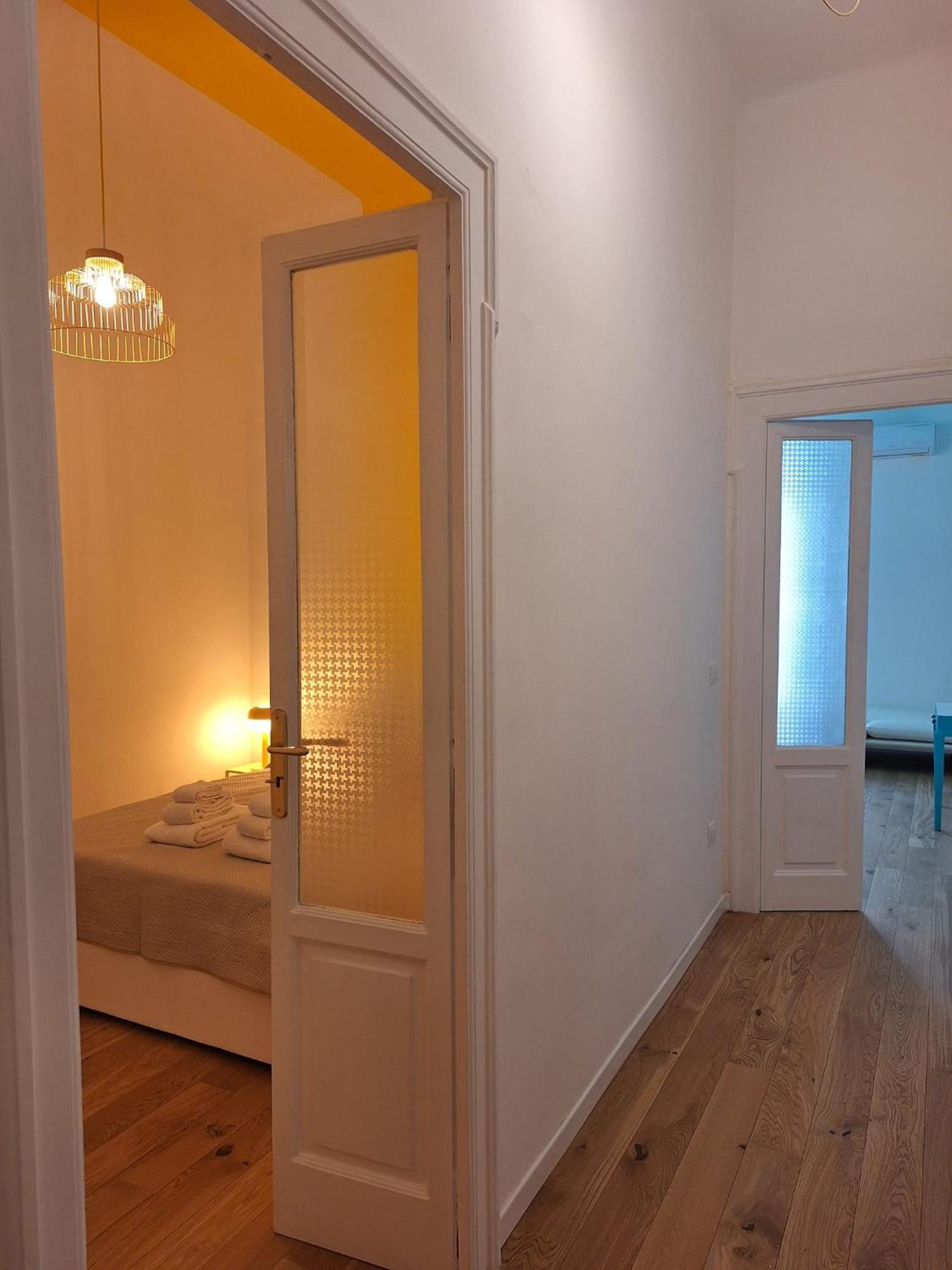 Acqua Amare Guest House Bari Esterno foto